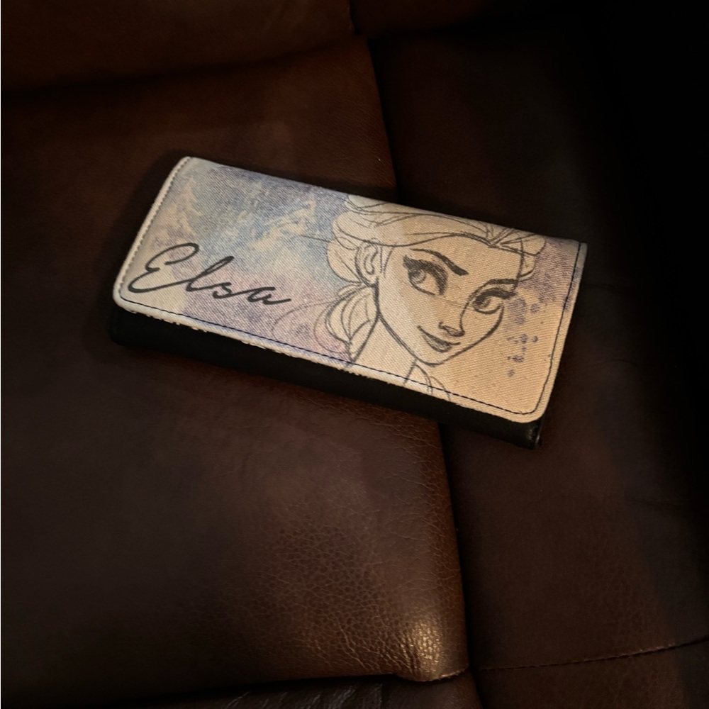 Loungefly Elsa Wallet - Blue and Black